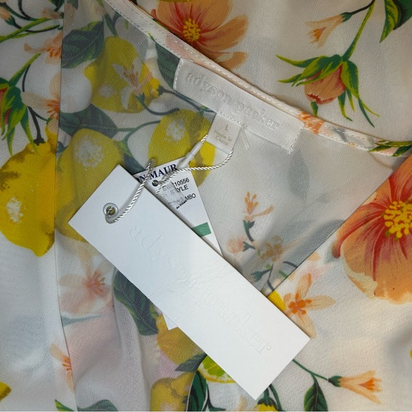 NWT Addyson Parker White Floral Lemon Blouse with Elastic Hem - Picture 2 of 5